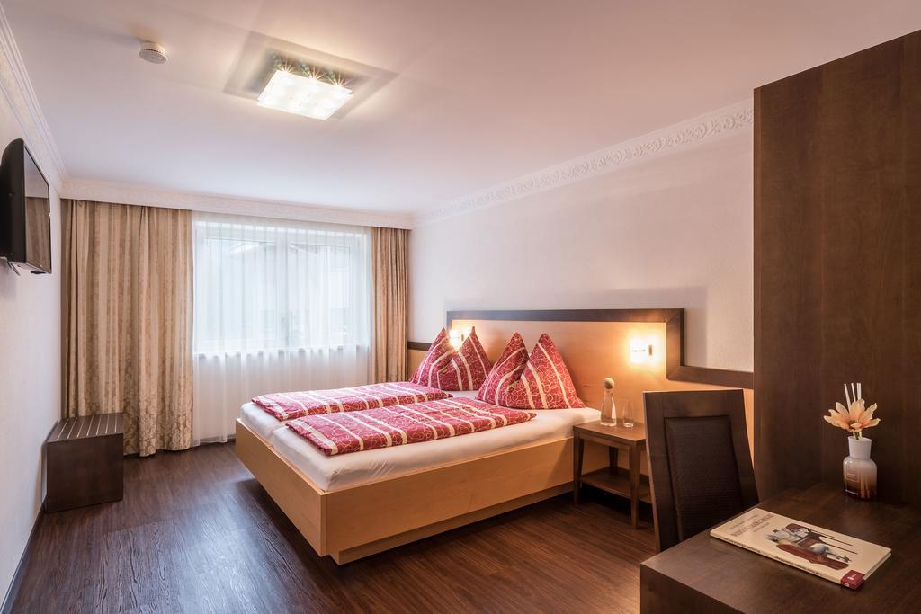 Apartment Mozart Майрхофен Экстерьер фото