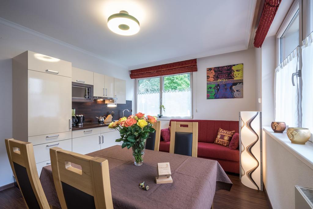 Apartment Mozart Майрхофен Экстерьер фото